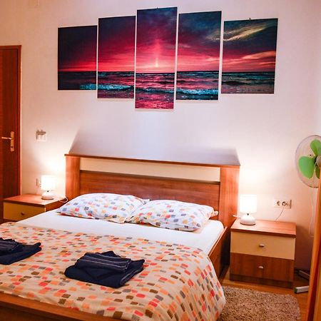 Charming Marine Style Apartment كريس المظهر الخارجي الصورة